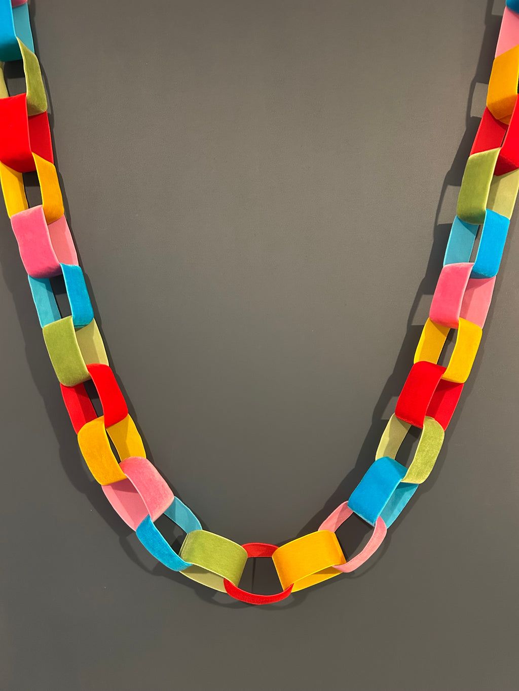 The "Hundreds & Thousands" Garland