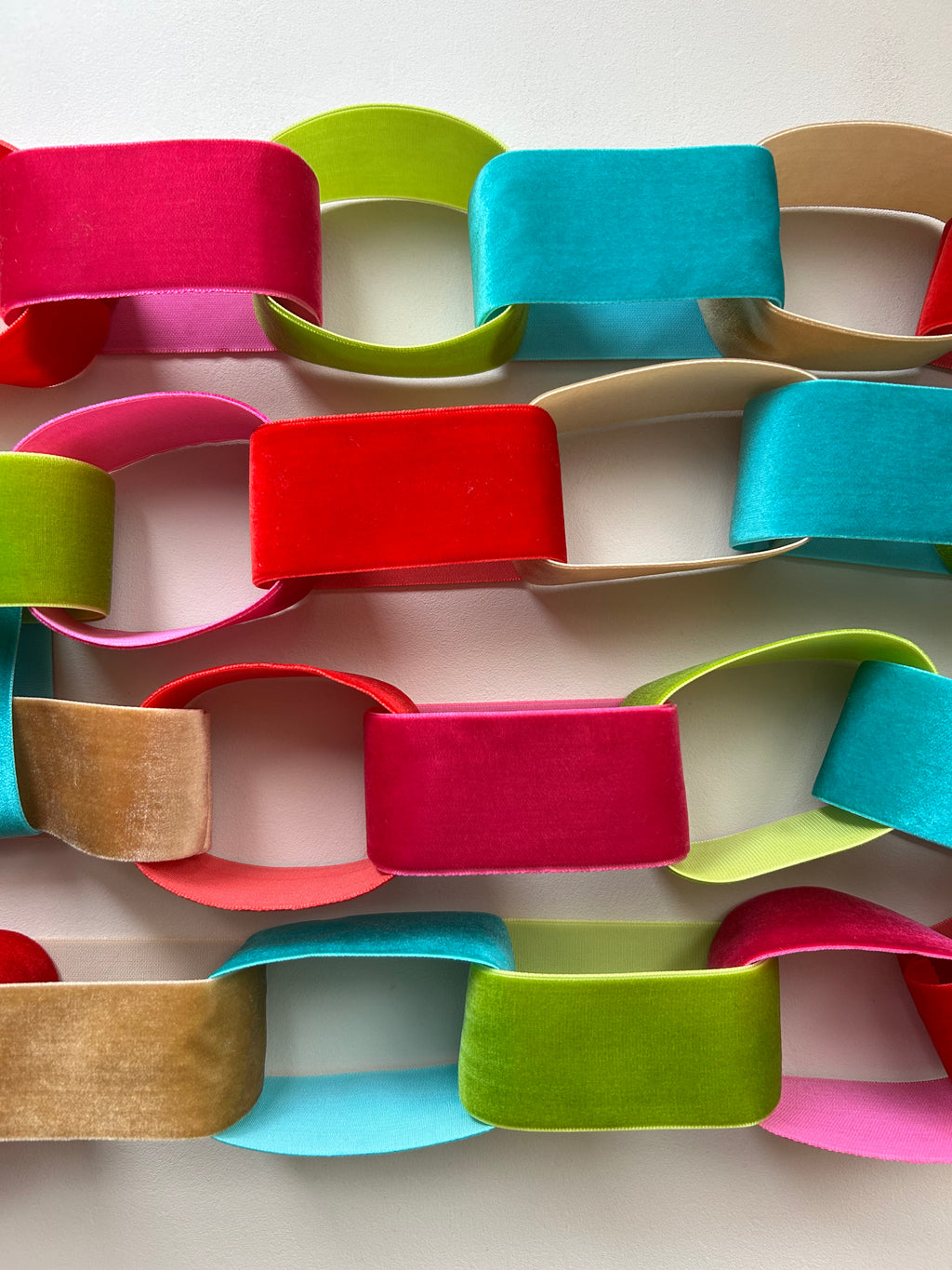 The "Merry and Bright" Garland