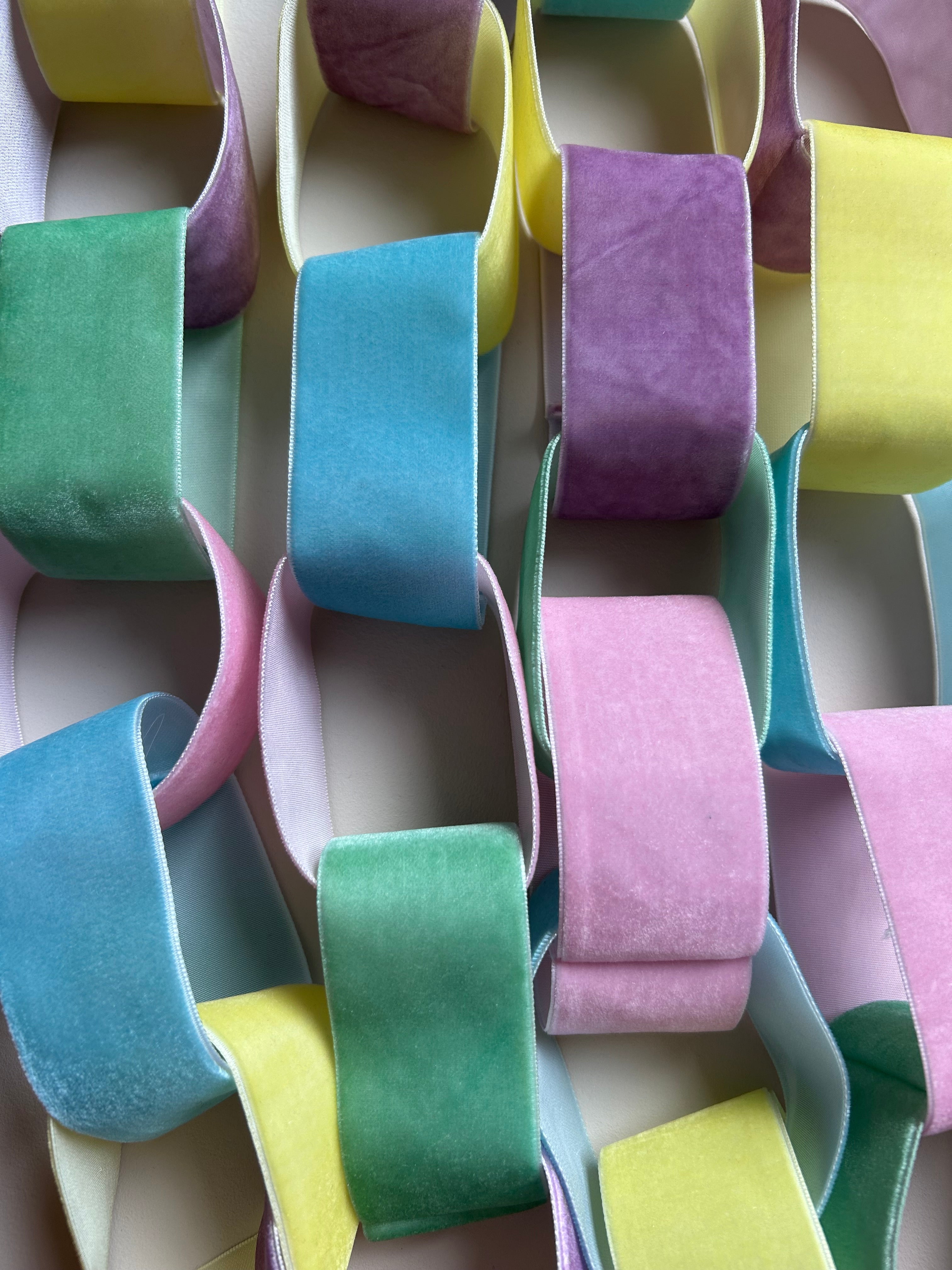 The "Dreamy Pastel" Garland