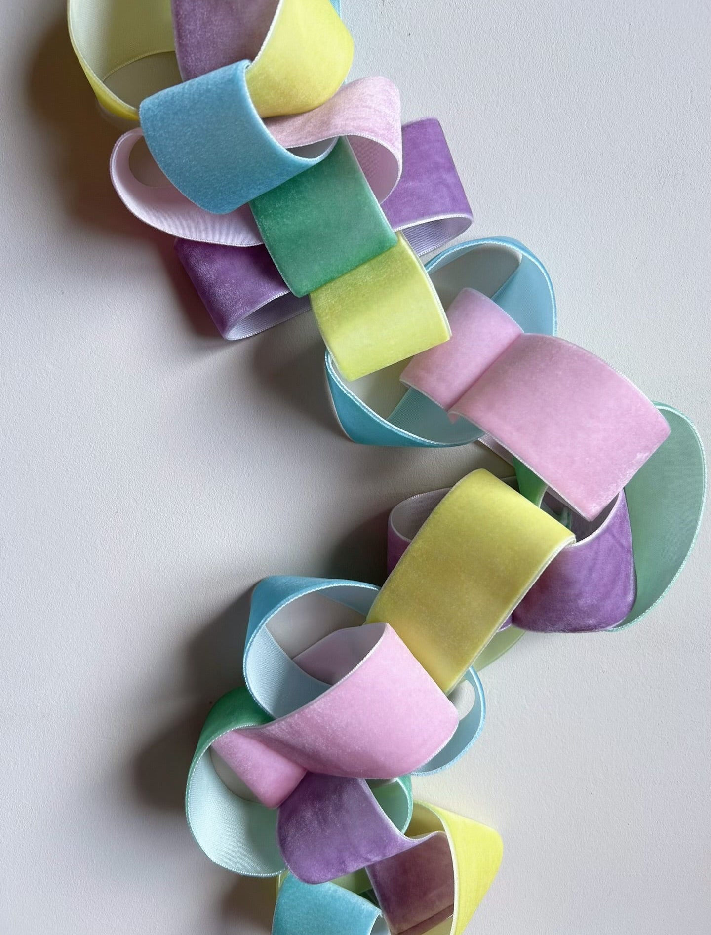 The "Dreamy Pastel" Garland